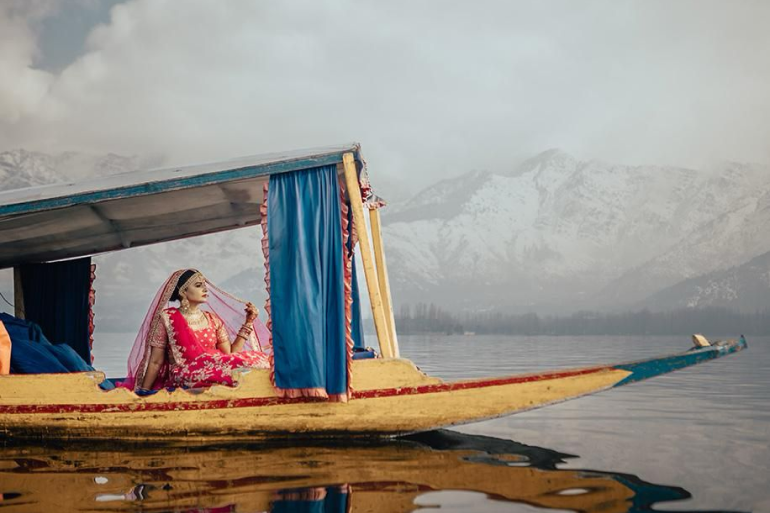 A Dreamy Post-Wedding Shoot in Kashmir: Sonal & Nikhil’s Love Story Amid Snowy Paradise A-Dreamy-PostWedding-Shoot-in-Kashmir-Sonal-Nikhil-Love-Story-Amid-Snowy-Paradise