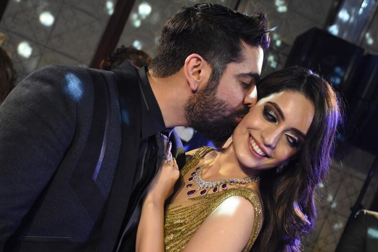 A-Glamorous-Sangeet-Cocktail-Party-at-Four-Seasons-Mumbai