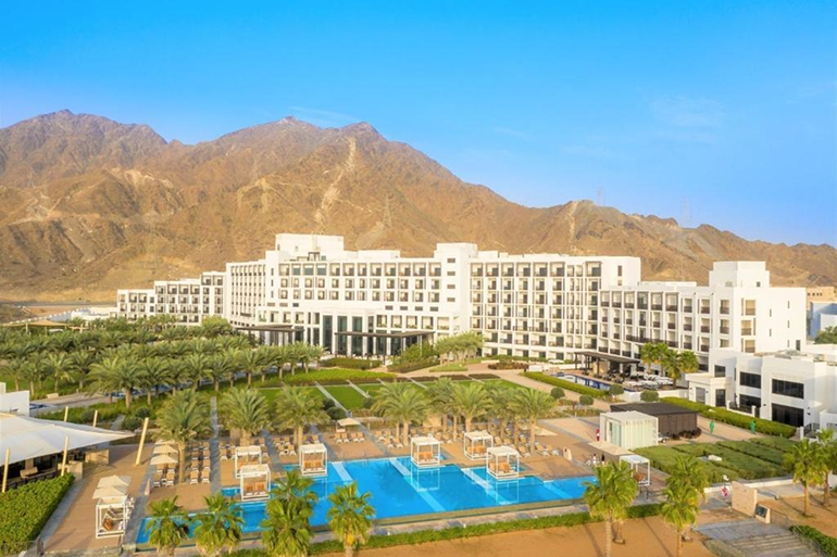 InterContinental-Fujairah-Resort-A-Luxury-Destination-Wedding-Venue-in-the-UAE