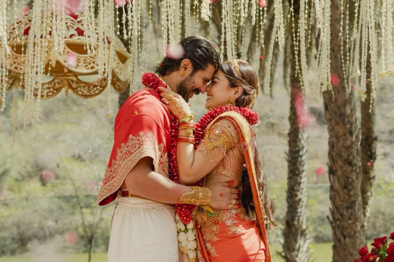 Rashmika-Mandanna-Vijay-Deverakonda-Wedding-Inspiration-A-Royal-South-Indian-Celebrity-Wedding-Style
