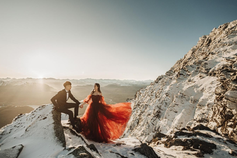 Shades-of-Romance-Stunning-PreWedding-Stories-Curated-by-Expert-Wedding-Planner