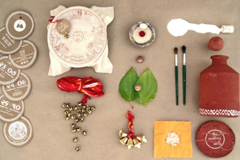 Traditional-Wedding-Invitation-Ideas-for-Intimate-Indian-Weddings-Wedding-Planner-Approved-Design-Inspiration