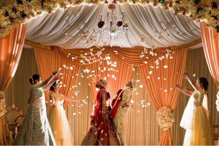 summer-wedding-dress-styles-wedding-planner-guide