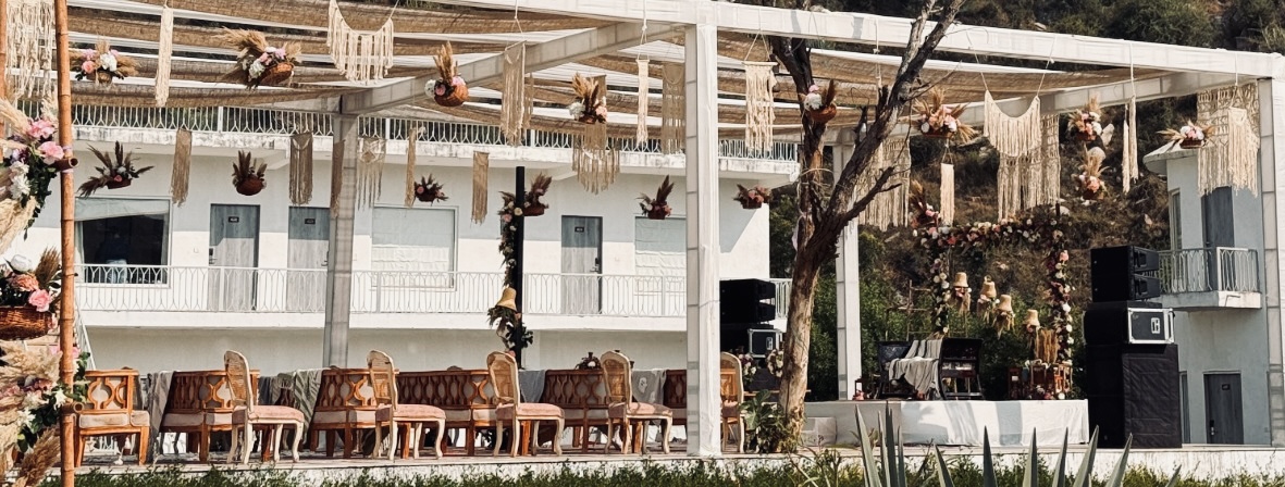 Boho-Mehendi-Decor-Detail-with-Bamboo-Structure-Pampas-Grass-and-Floral-Styling-04092026