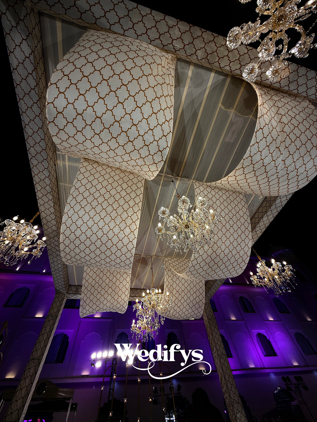 Grand-Reception-Chandelier-Canopy-04252026