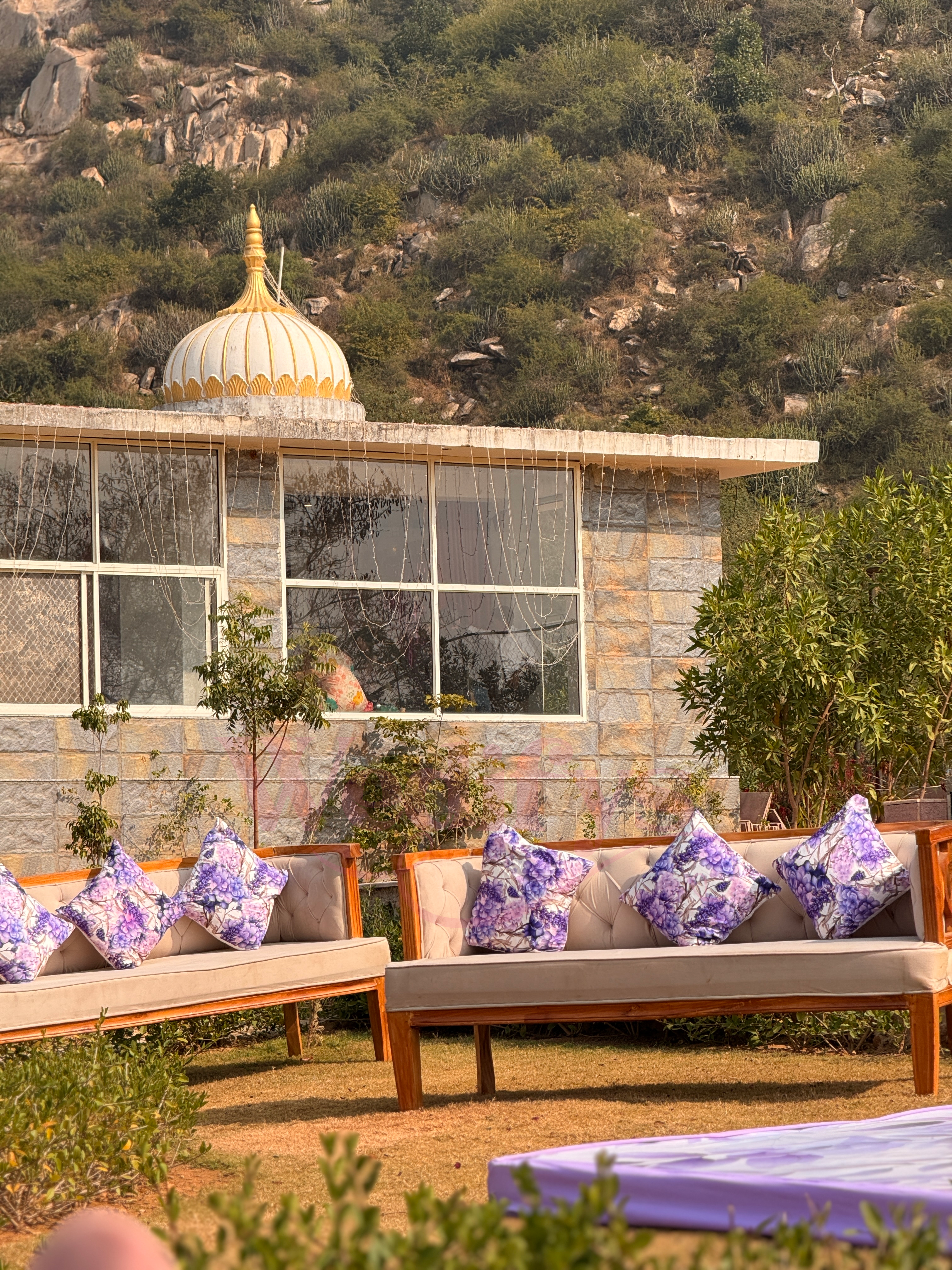 Luxury-Haldi-Lounge-Decor-with-Elegant-Outdoor-Seating--Wedifys-05132026