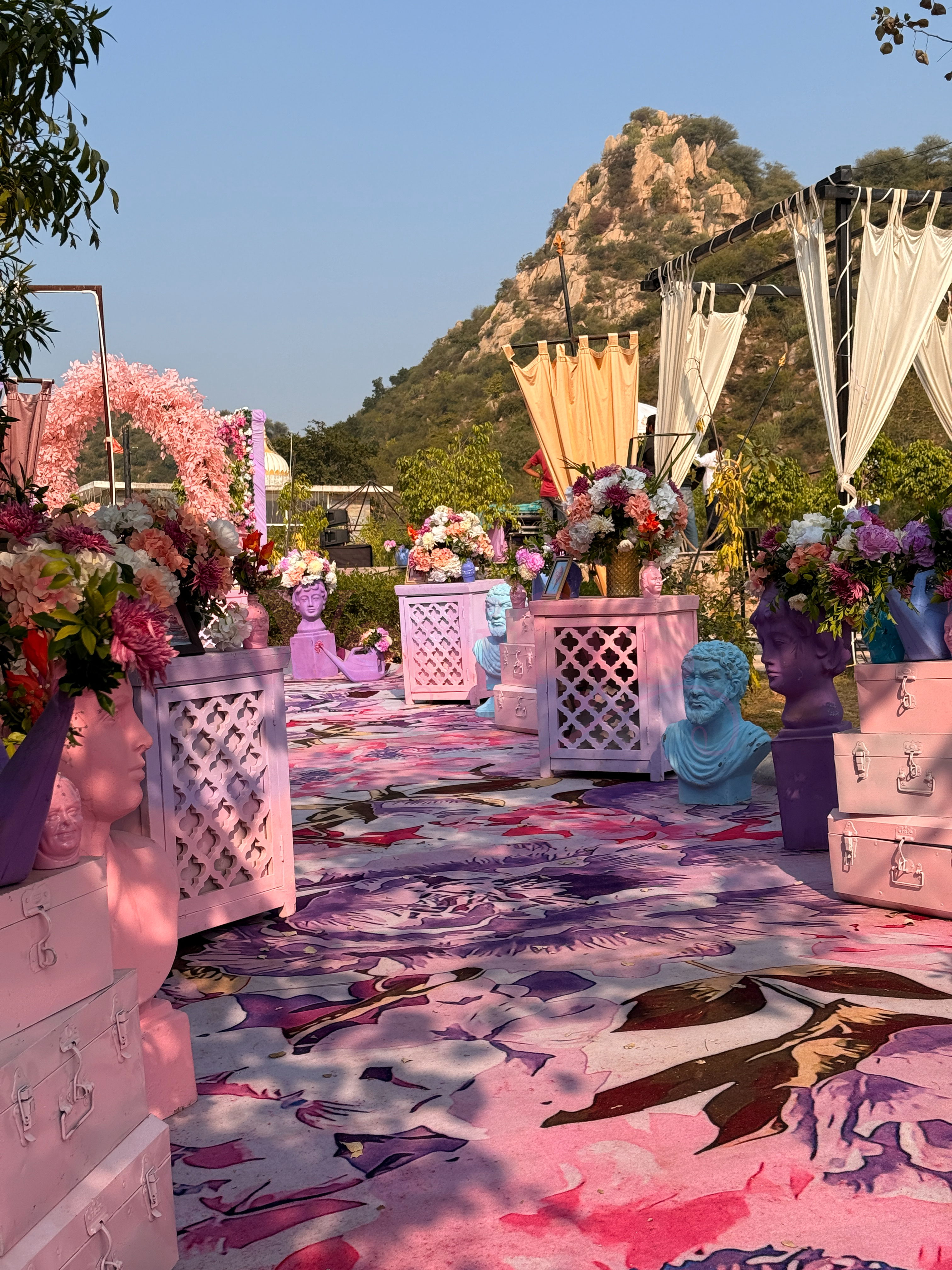Luxury-Outdoor-Haldi-Seating-Decor-with-Floral-Artistic-Styling-05132026